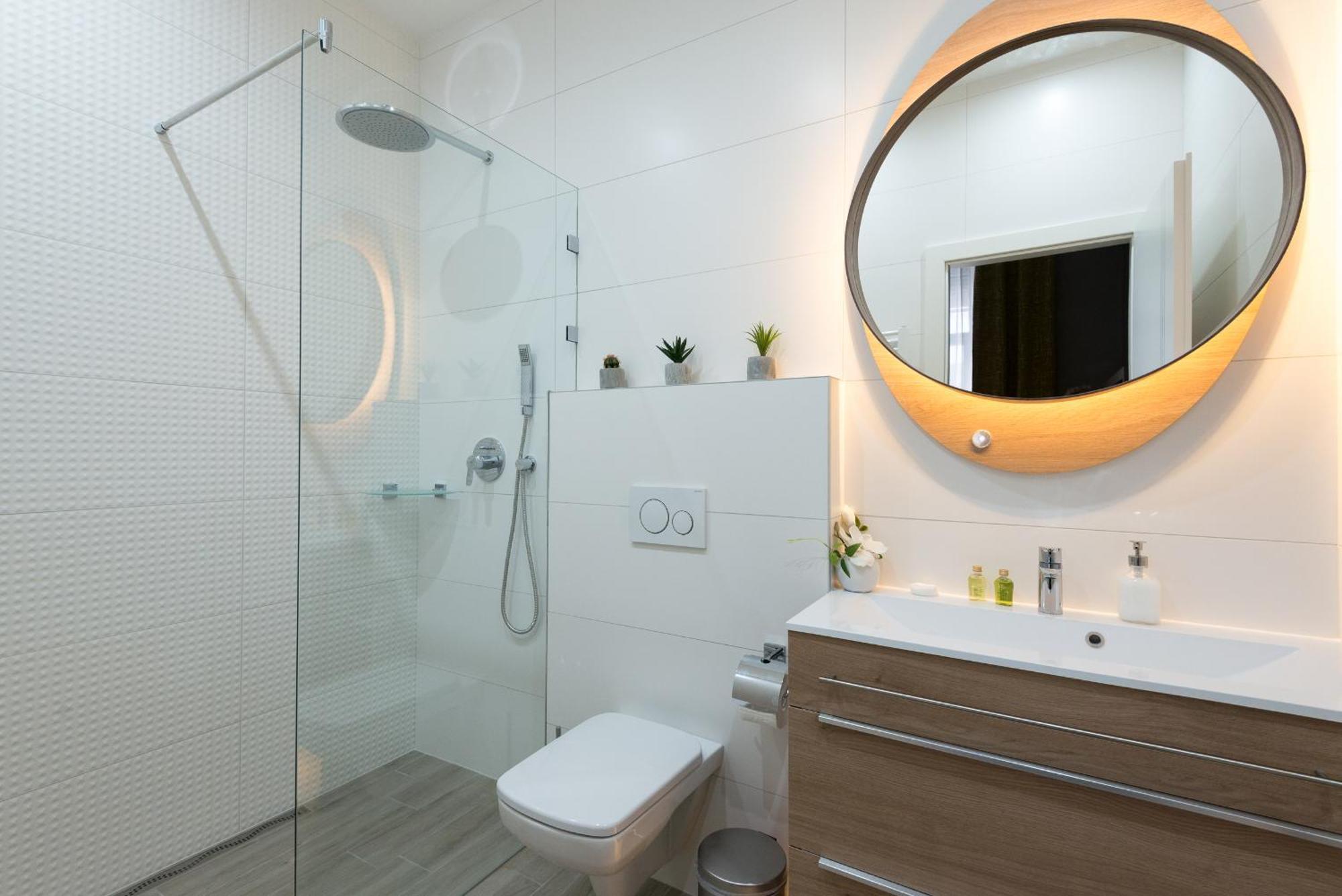 Paulay Deluxe Suites By Corall Будапеща Екстериор снимка